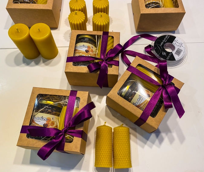 Medusbite.lv medus un bišu maizes dāvanu komplekti