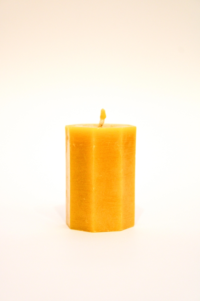Bišu vaska svece Astoņstūris.